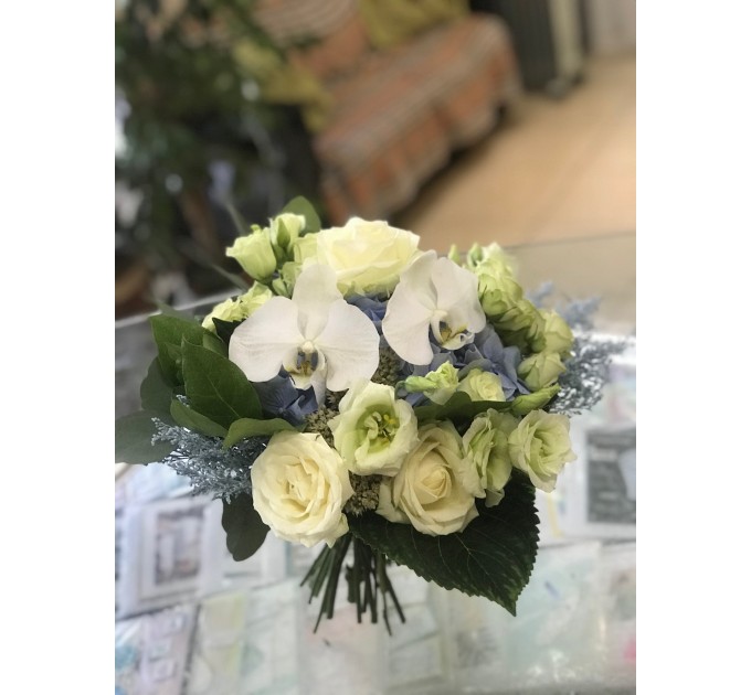 Свадебный букет White Baby