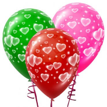 3 разноцветных шарика с сердцами