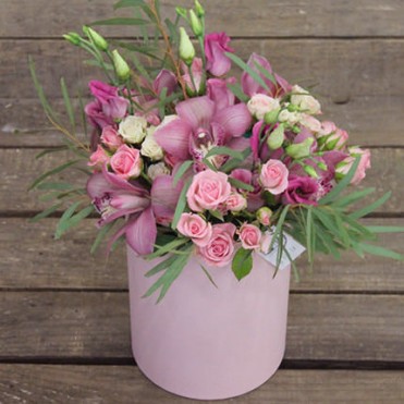 Цветы в коробке "Нефертити"