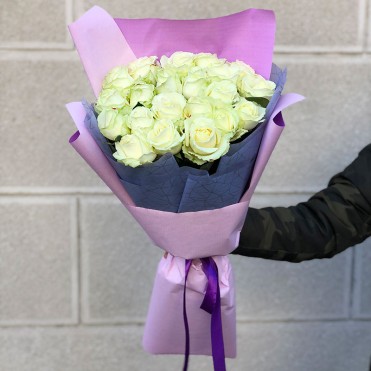 21 біла троянда 60 см Аваланч 21 біла троянда 60 см Аваланч