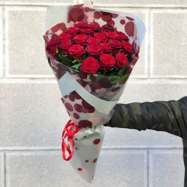 21 красная роза 60 см Гран При 21 красная роза 60 см Гран При