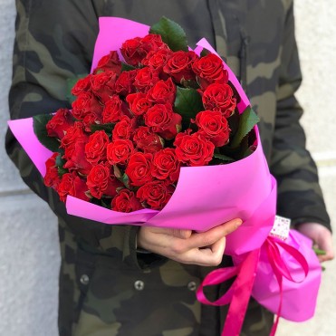 33 червоних троянд 50 см Ель Торо 33 червоних троянд 50 см Ель Торо