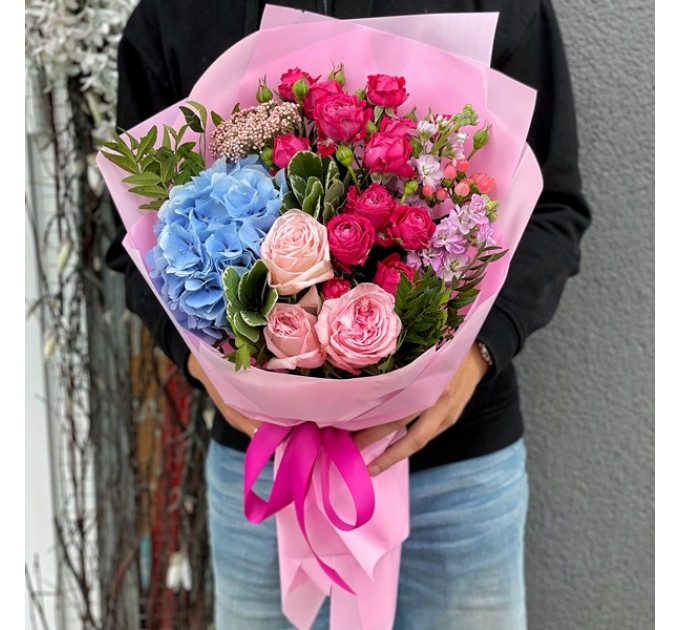 Букет квітів «Венера»