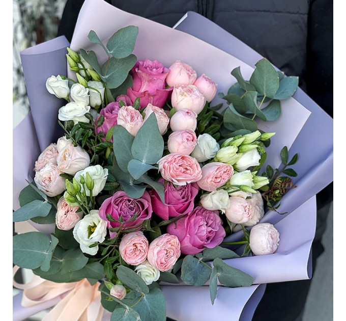 Букет квітів «Меланія»