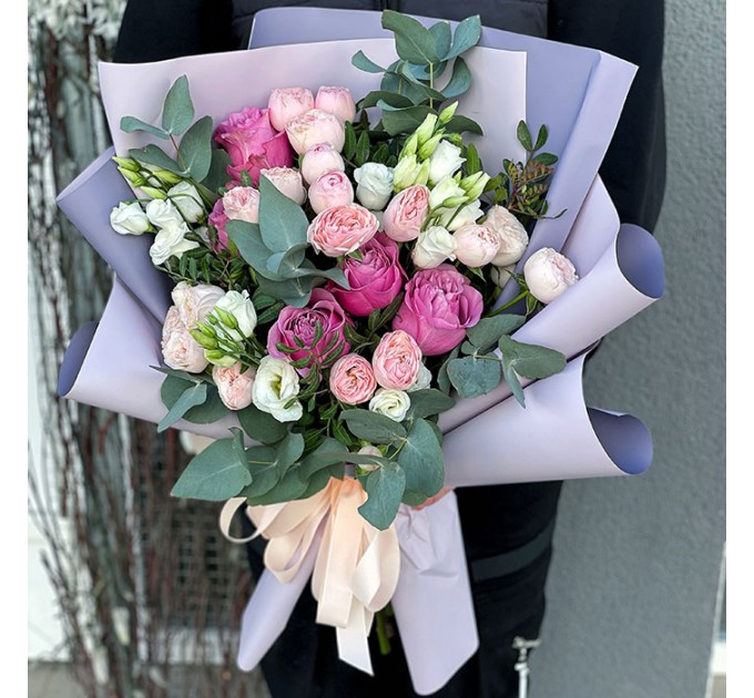 Букет квітів «Меланія»