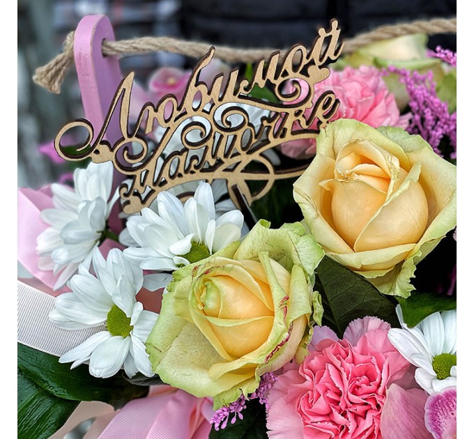 Композиція у дерев'яному ящику «Мамулі»