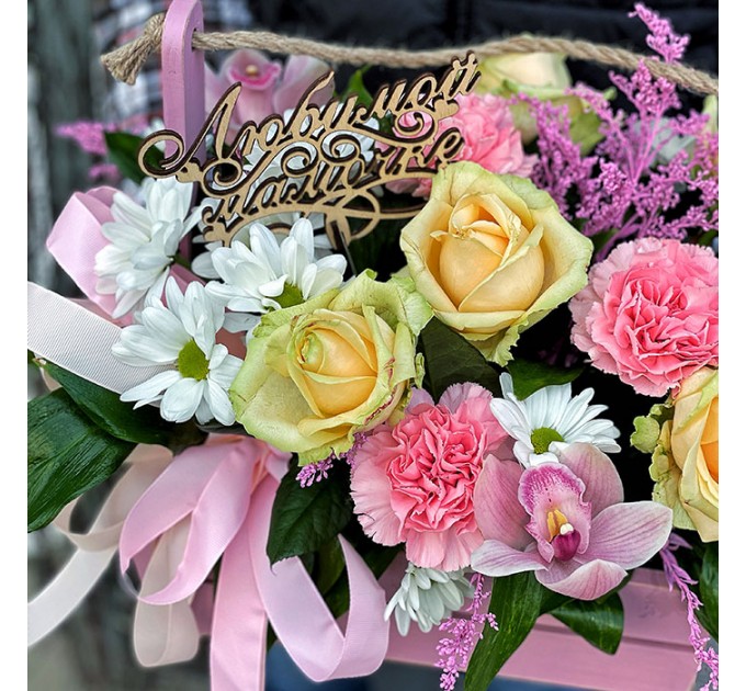 Композиція у дерев'яному ящику «Мамулі»