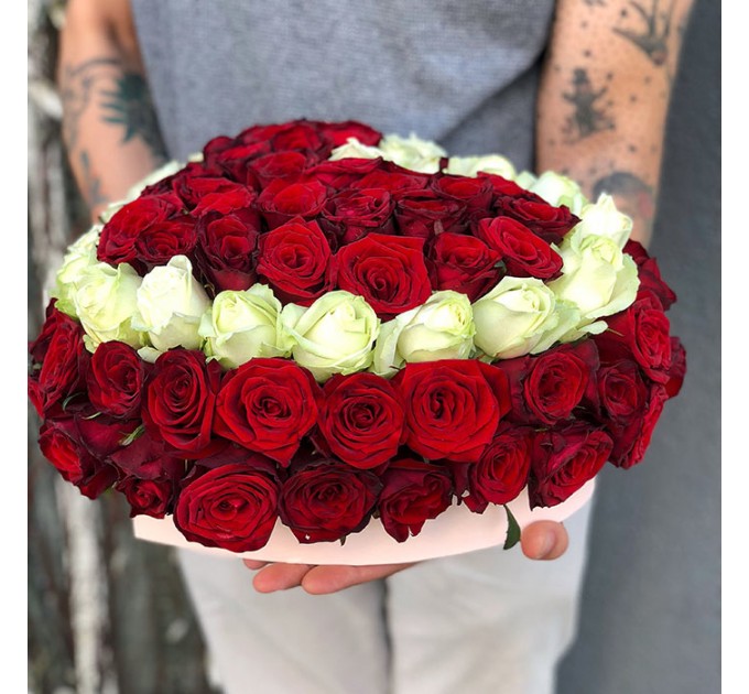 Композиція в коробці «Від серця до серця»