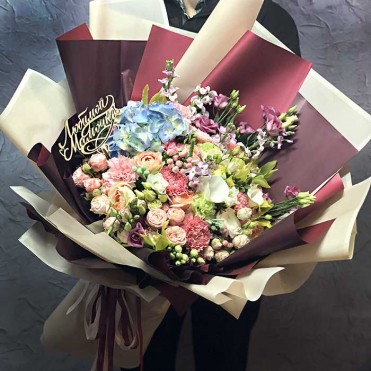 Огромный экзотический букет «Любимой мамочке»