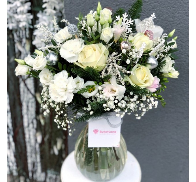 Зимовий букет «Казкова мить» + ВАЗА В ПОДАРУНОК