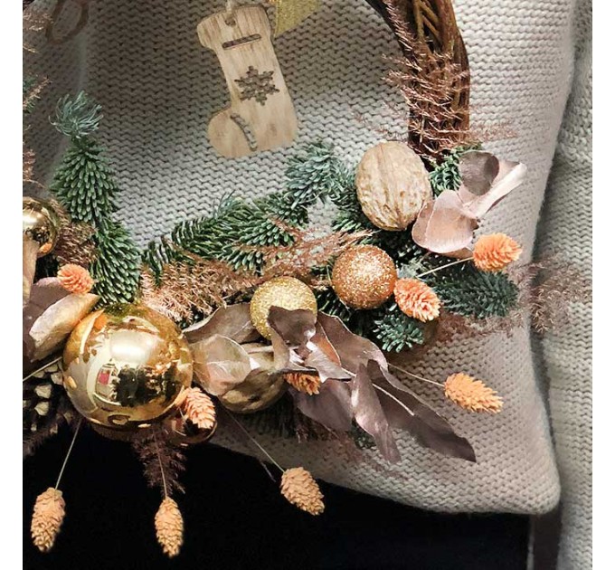 Зимовий віночок «Салют емоцій»